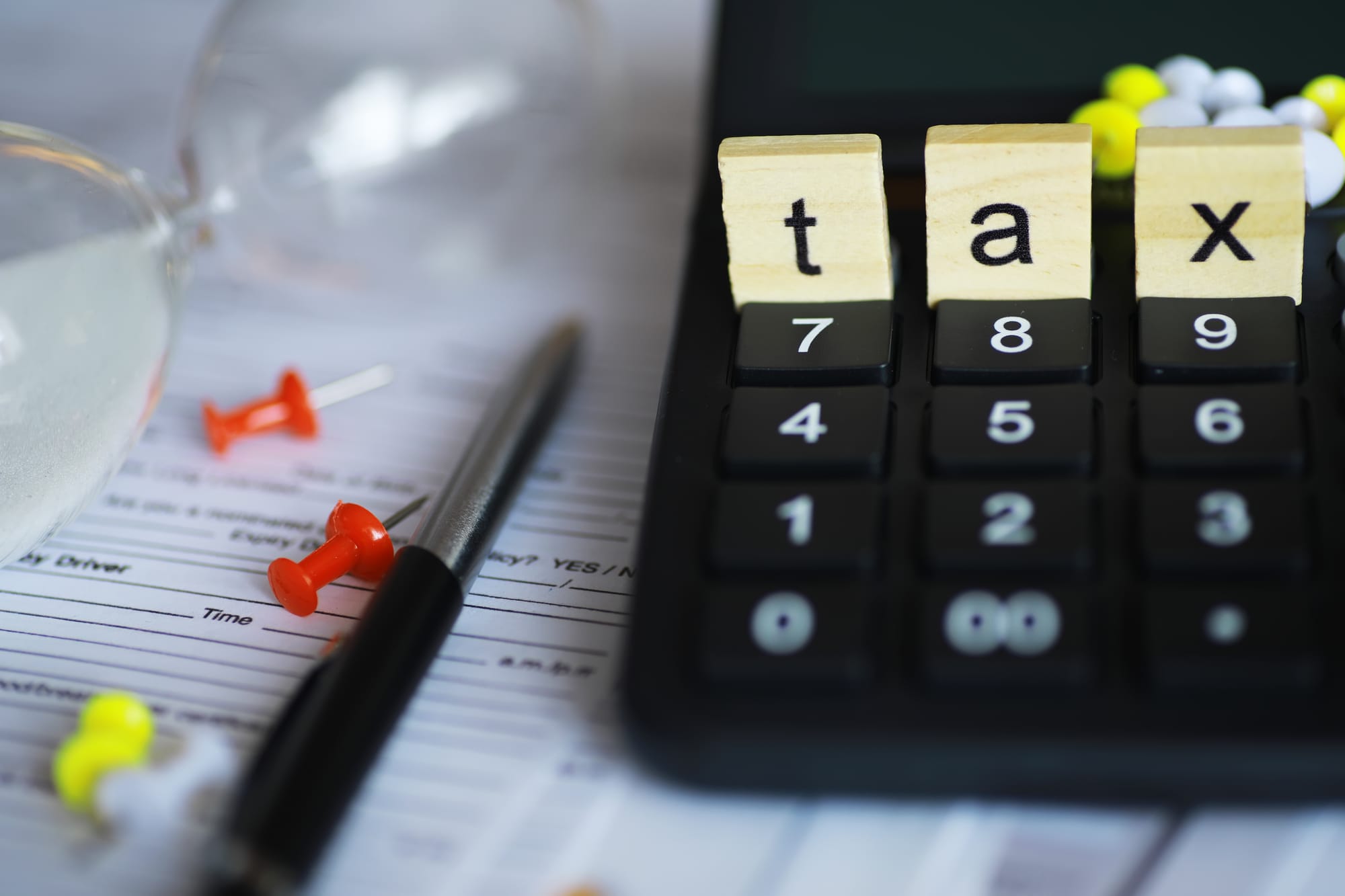 University of Richmond student volunteers offering free tax preparation