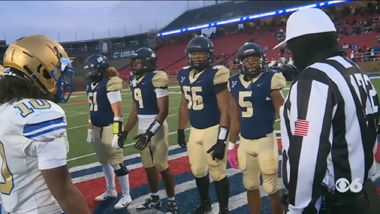 Varina falls in Class 4 title game to Phoebus 23-6