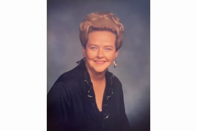 Obituary - Carol Levengood Hall