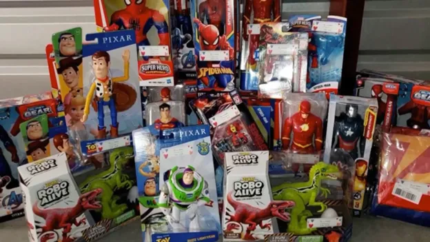 Henrico mom's Christmas mission brings joy to hospitalized kids after son's death