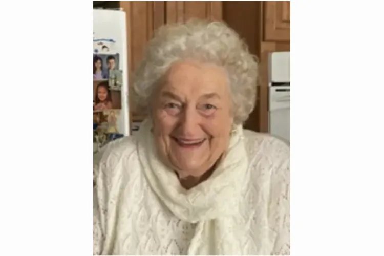 Obituary - Betsy Berry Williamson