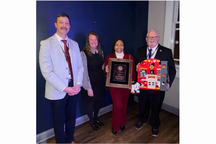 LeVere Bolling receives Virginia Professional Fire Fighters Legislator of the Year award