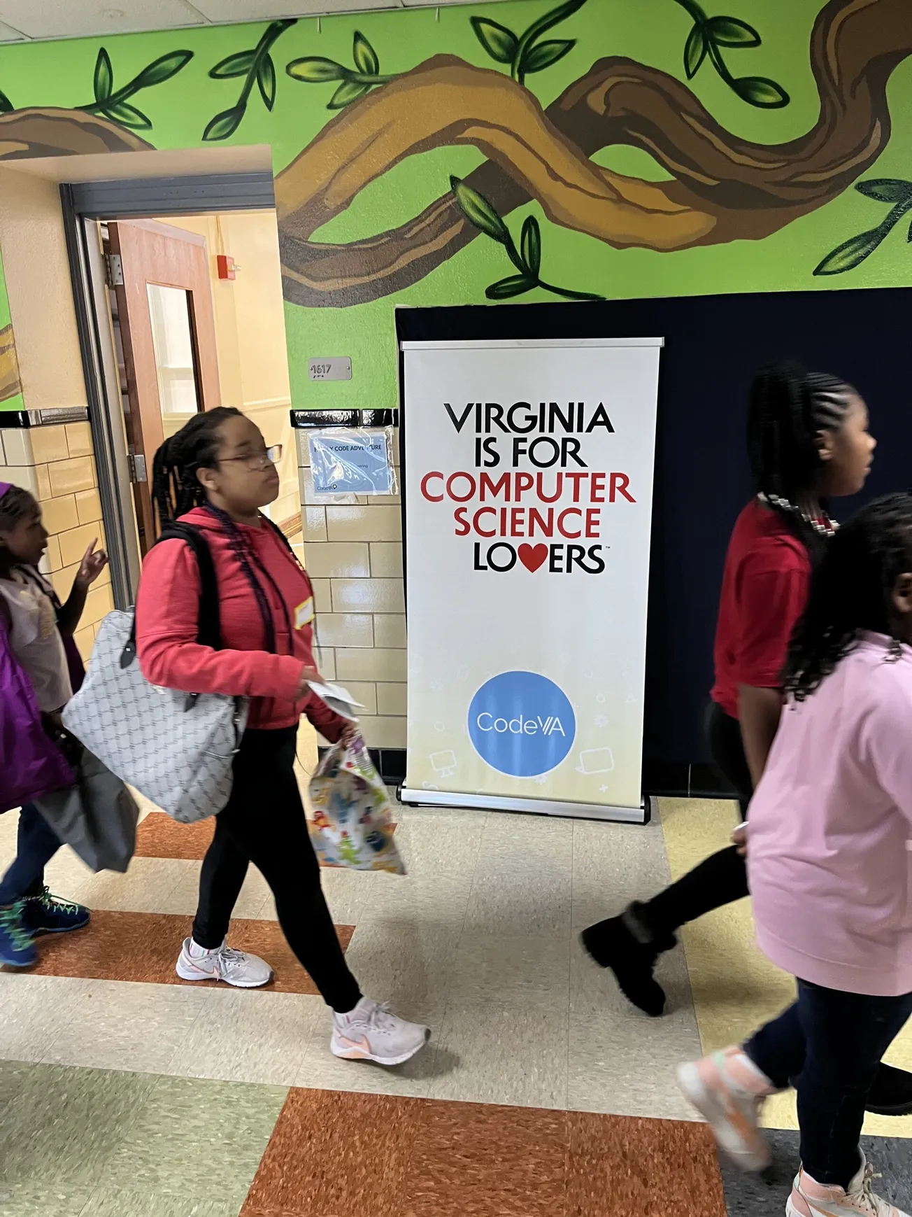 Family coding event brings Henrico elementary schoolers into the world of computer science